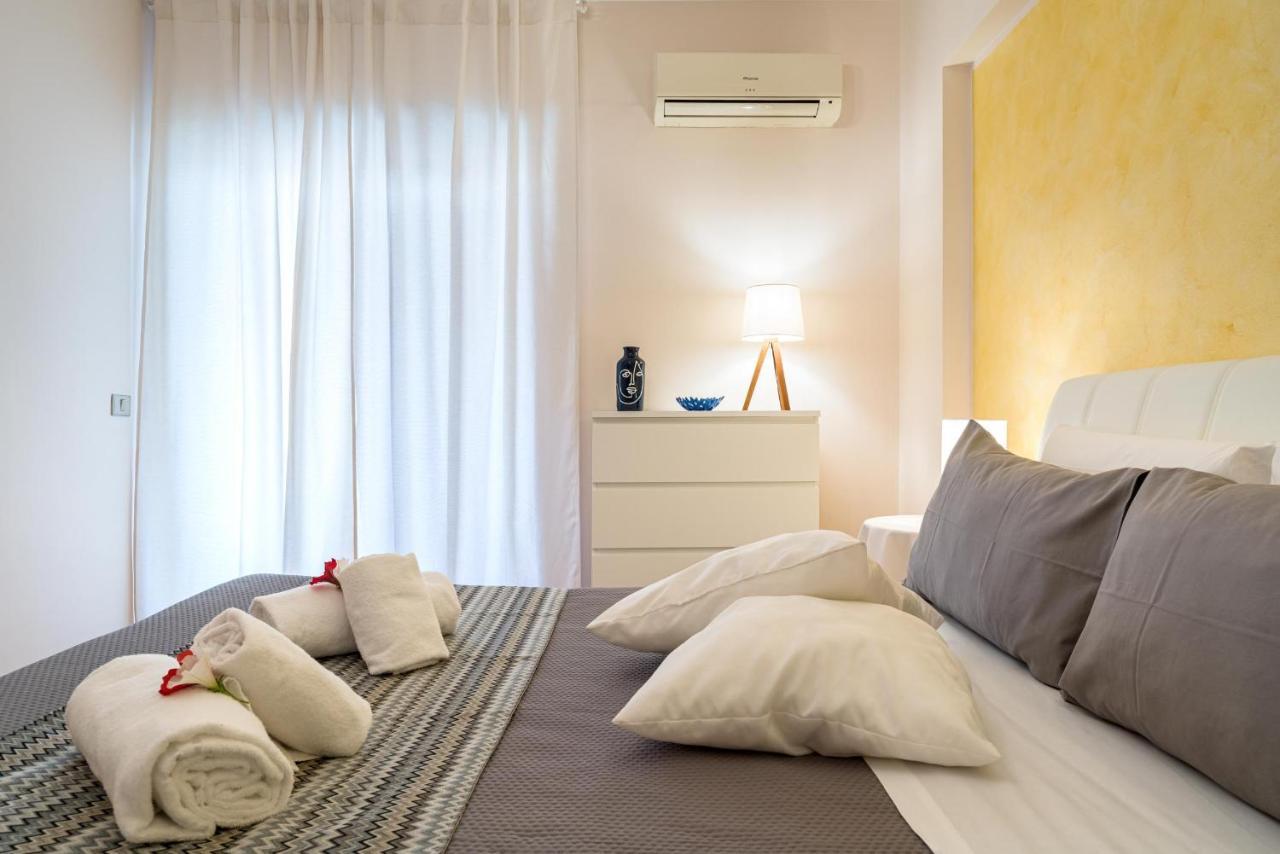 Loft Angolo Sul Mare Letojanni Exterior photo